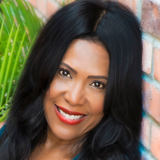 Lisa Mack Photo 44