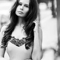 Kathryn Clarke Photo 15