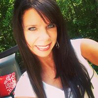 Stephanie Emerson Photo 26