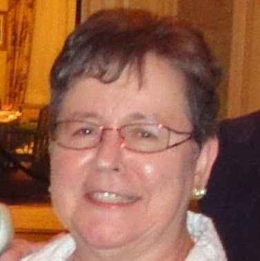 Barbara Davidson Photo 27