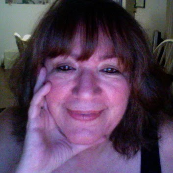 Sandra Macdonald Photo 15