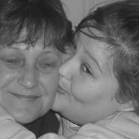 Cindy Hendrix Photo 13