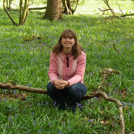 Rebecca Metcalfe Photo 16