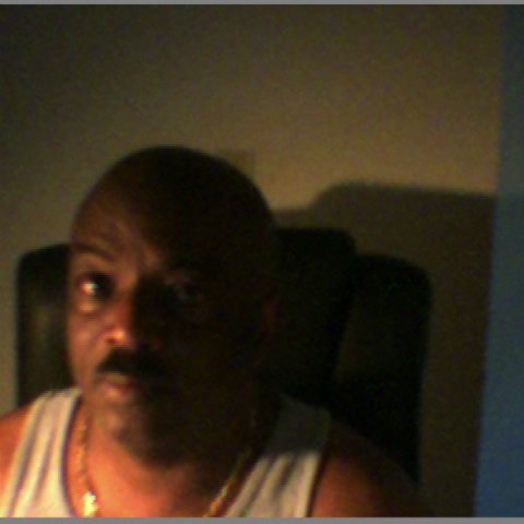 Michael Riggins Photo 16