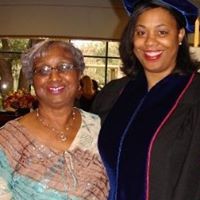 Elizabeth Woodard Photo 8