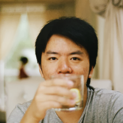 Yang Zhang Photo 28