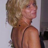 Nancy Hutton Photo 13