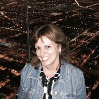 Jennifer Hayes Photo 39