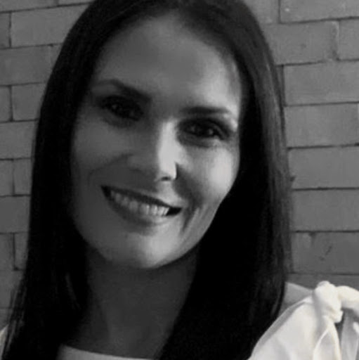 Irene Leal Photo 24