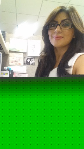 Jennifer Robles Photo 12