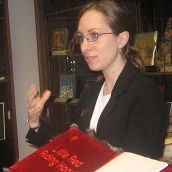 Jennifer Sheehan Photo 38