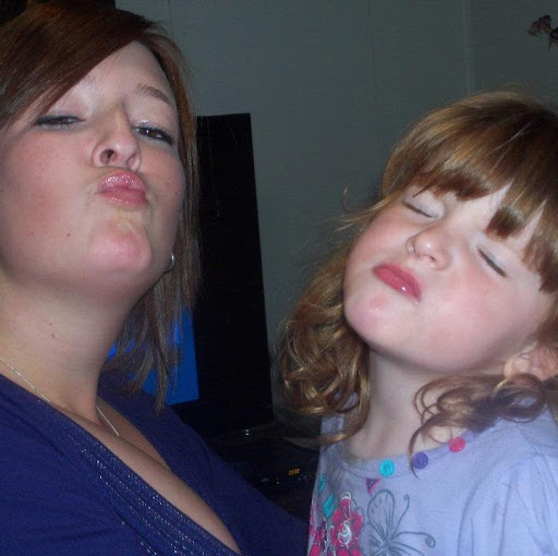 Jessica Spalding Photo 13