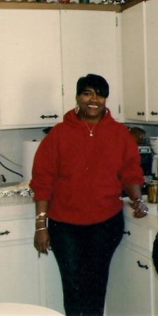 Pamela Holland Photo 9