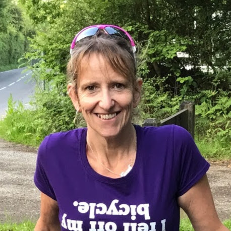 Sarah Irwin Photo 36