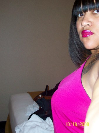 April Hodges Photo 5