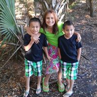 Elizabeth Mondragon Photo 15