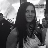 Rachel Leonard Photo 12