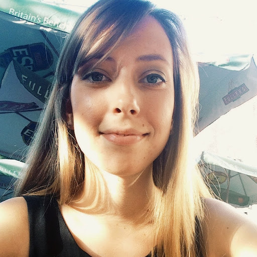 Kristen Richards Photo 27