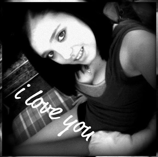 Elizabeth Poling Photo 4
