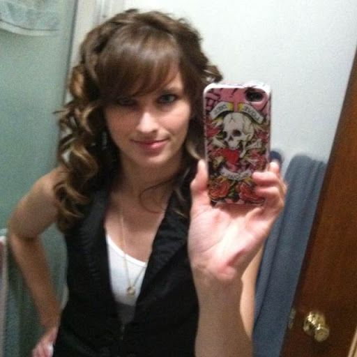 Jennifer Raines Photo 14