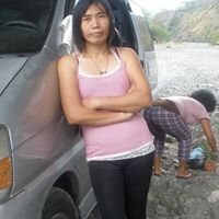 Elizabeth Trinidad Photo 35