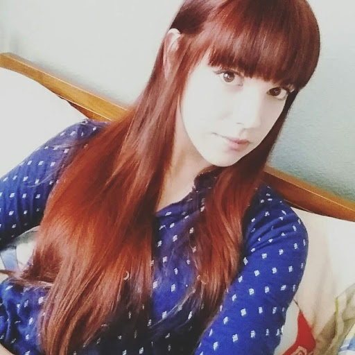 Samantha Robinson Photo 11