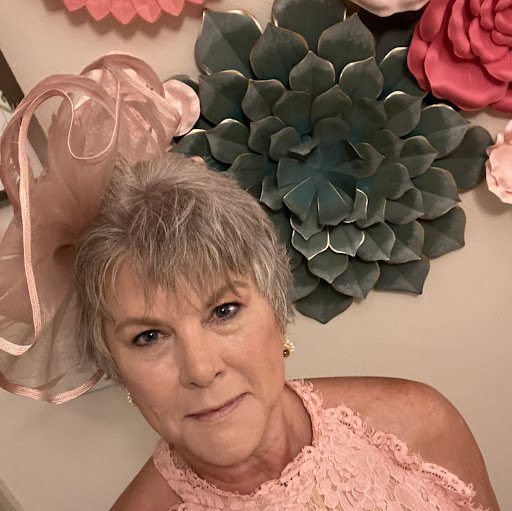 Christine George Photo 16