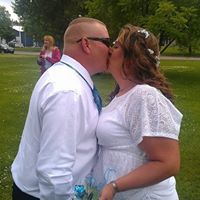 Stacie Barnes Photo 26