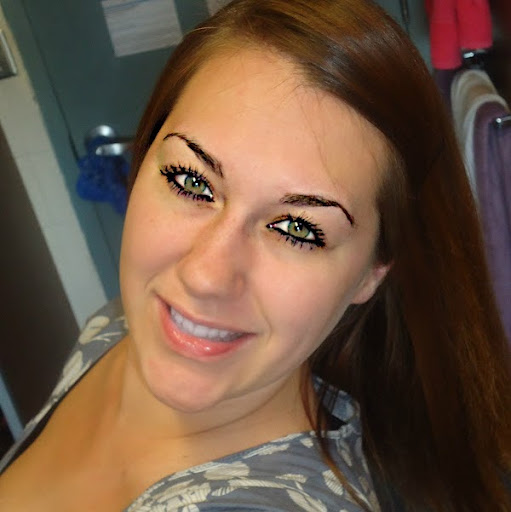 Christina Bartz Photo 6