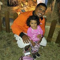 Robert Vazquez Photo 24