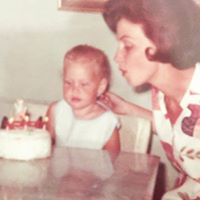 Michele Lacey Photo 29