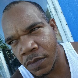 Joey Curtis Photo 12