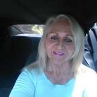 Charlotte Weeks Photo 9