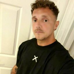 Ross Davies Photo 32