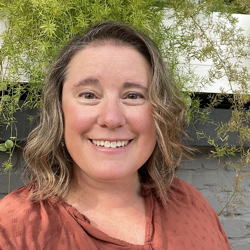 Erika Henry Photo 19