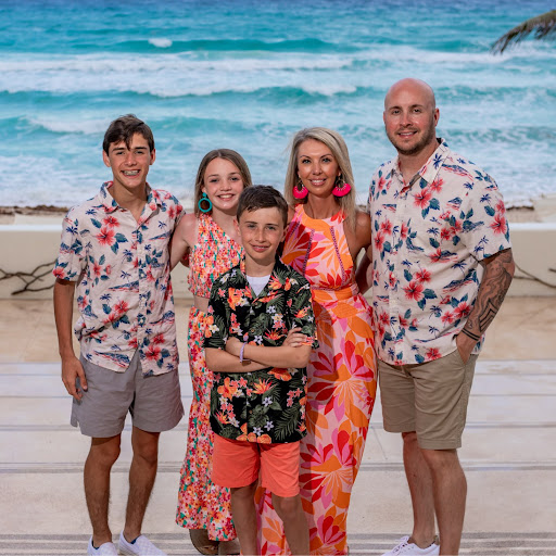 Joshua White Photo 33