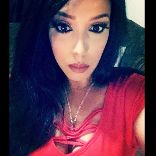 Ivonne Contreras Photo 32