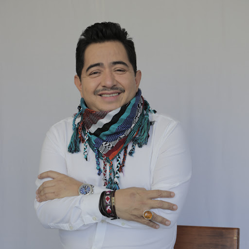Carlos Macias Photo 40