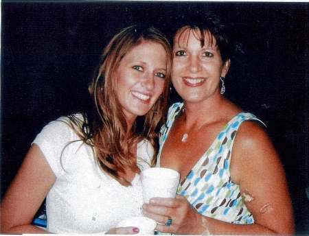 Linda Norton Photo 39