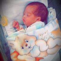 Claudia Roberts Photo 18