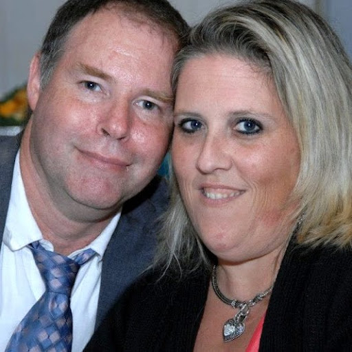 Laurie Gregory Photo 14