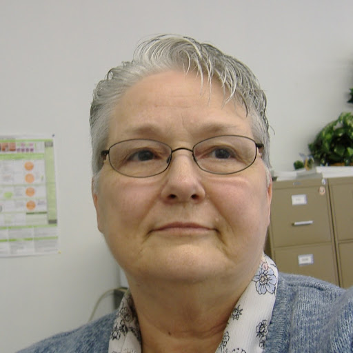 Bobbie Moore Photo 11