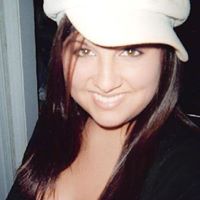 Ella Rowe Photo 26