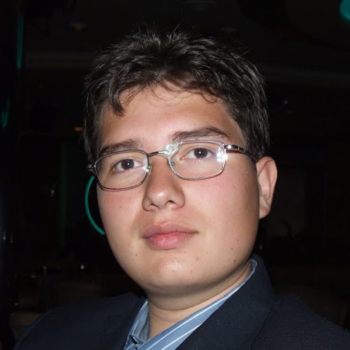 Robert Vega Photo 33