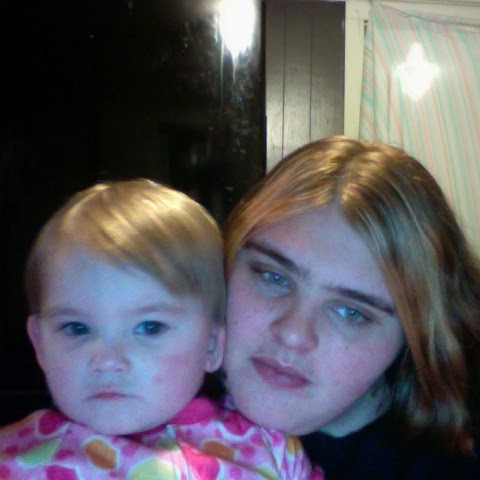 Elizabeth Benton Photo 20