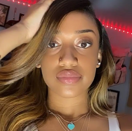 Kayla Phillips Photo 29