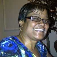 Elizabeth Batts Photo 24