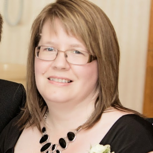 Janet Saunders Photo 20