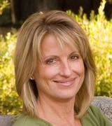 Christine Richards Photo 1
