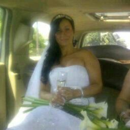 Annette Gill Photo 20